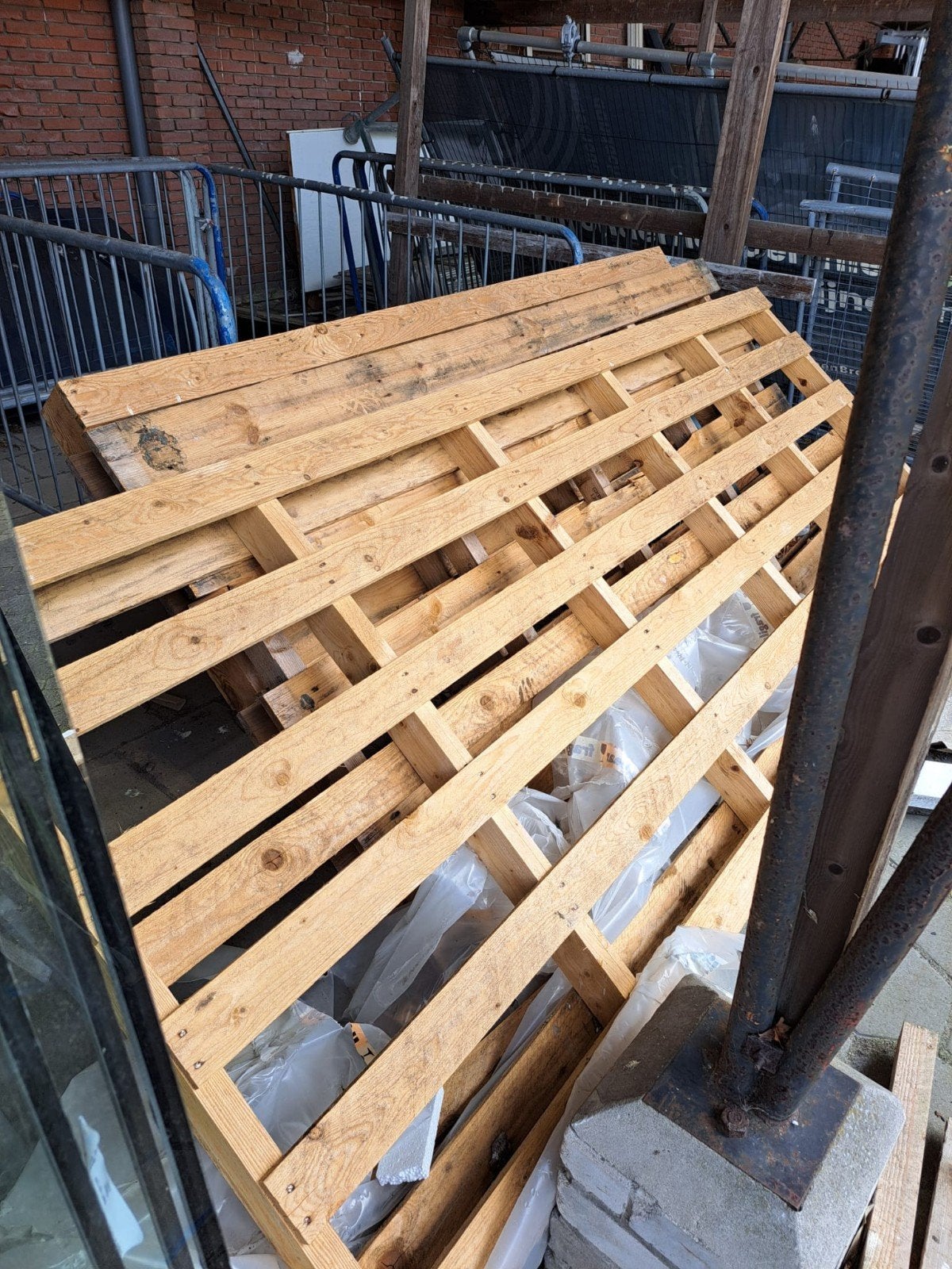 Gebruikte Pallets - Diverse Maten en Houtsoorten, Doe-het-zelf en Verbouw, Hout en Planken, Ophalen, Gebruikt, Overige houtsoorten