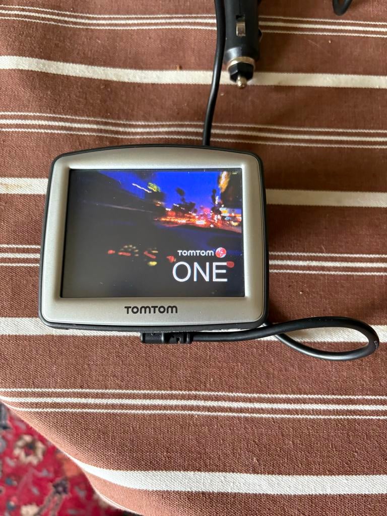 TomTom ONE Navigatiesysteem, Ophalen of Verzenden, Gebruikt