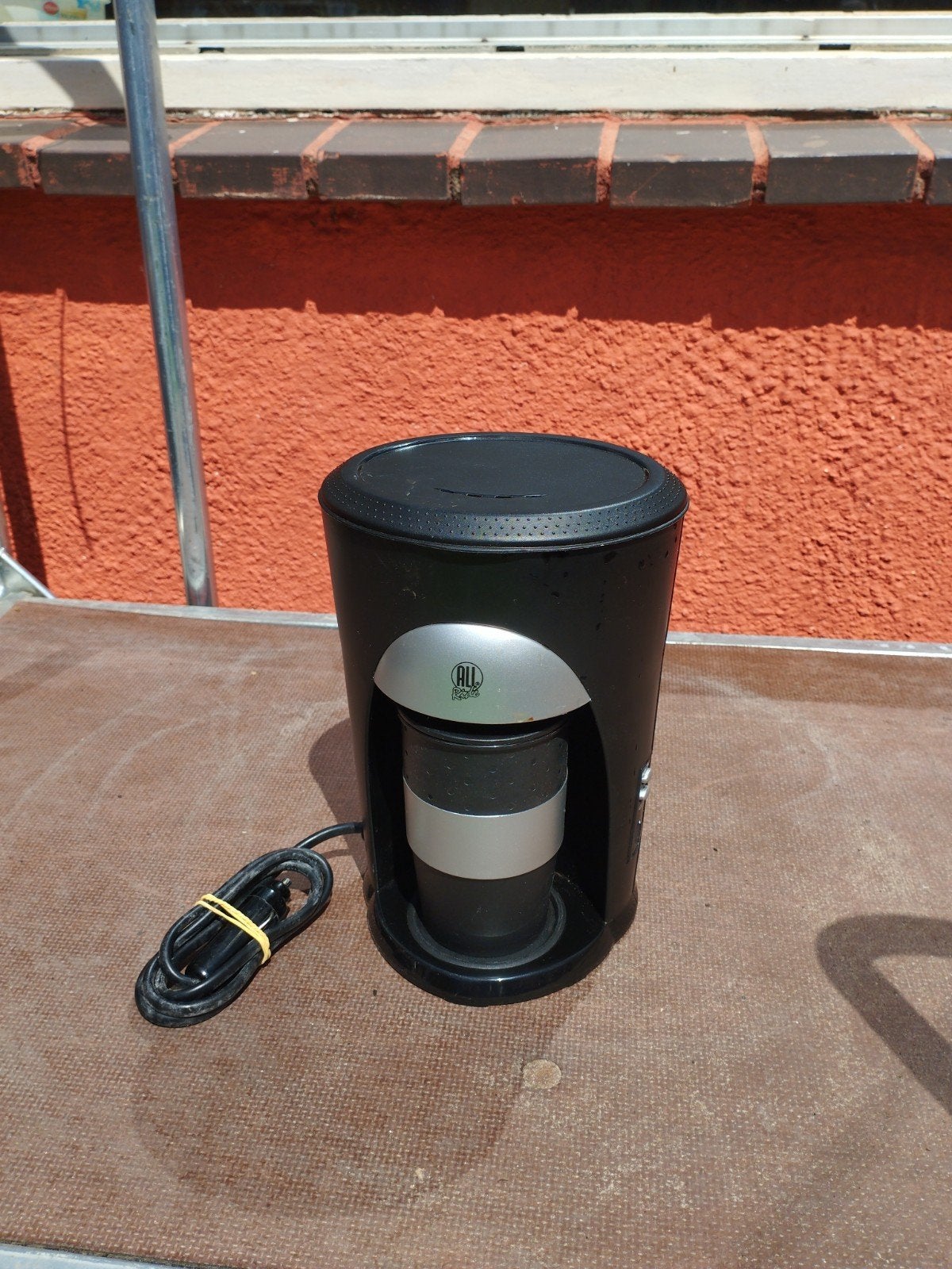 AllRide Koffiezetapparaat Auto 300W, Witgoed en Apparatuur, Koffiezetapparaten, Zo goed als nieuw, Gemalen koffie, Koffiemachine