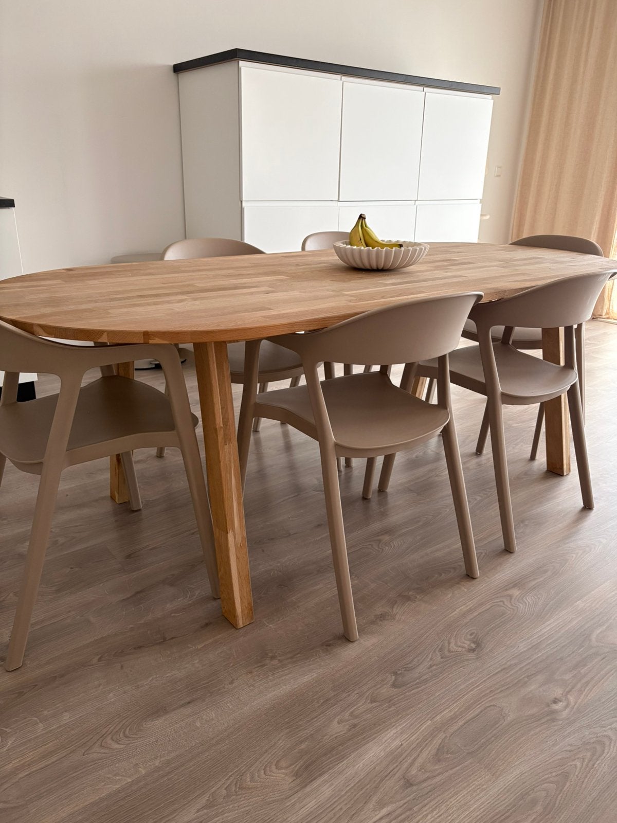 Eiken eettafel 220cm met 6 stoelen – uitstekende staat, Huis en Inrichting, Ophalen, 100 tot 150 cm, Eikenhout, 200 cm of meer