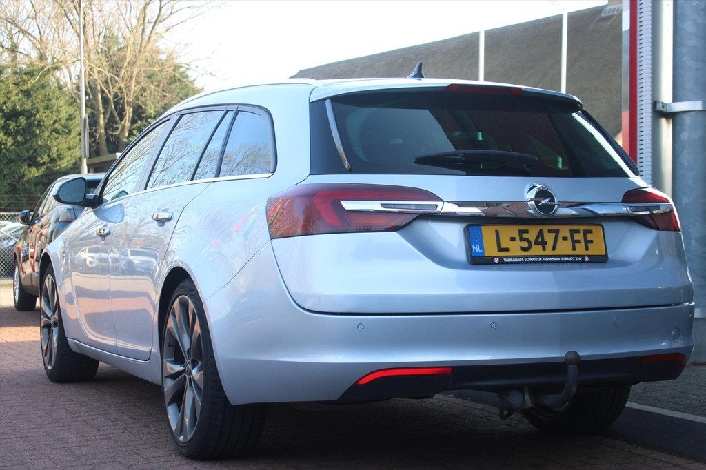 OPEL Insignia Sports Tourer 1.6 Turbo Aut *Edition* | Trekha, Automatische klimaatregeling, Stof, Gebruikt, 4 cilinders