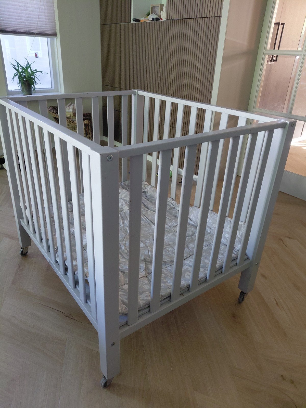 Bopita Box met wielen en verstelbare bodem, Ophalen, Gebruikt, Minder dan 140 cm, Minder dan 70 cm