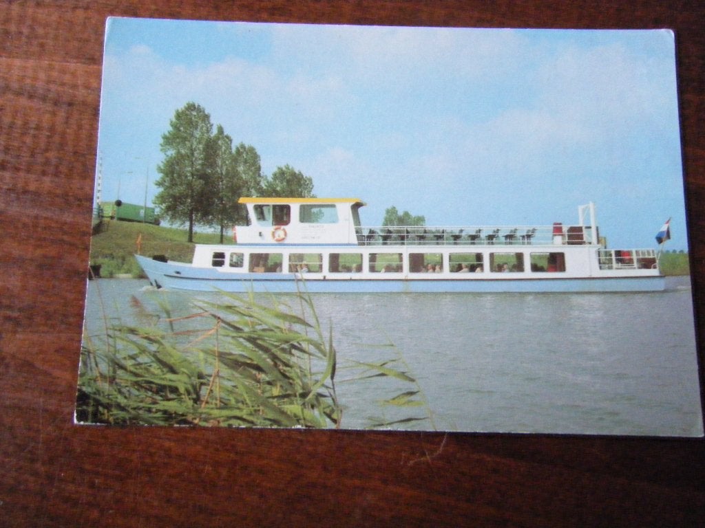 L7 - Elburg - Rondvaatboot m.s. Caroline - Mooi/Oud, Verzamelen, Ansichtkaarten | Nederland, Ophalen of Verzenden, 1960 tot 1980