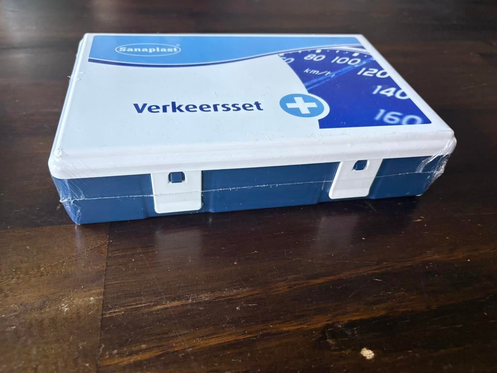 Nieuwe in folie verbanddoos voor in de auto of thuis, Ophalen of Verzenden, Nieuw
