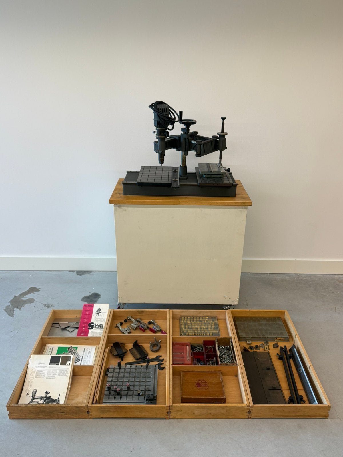 Scripta SR21 Graveermachine - complete set, Doe-het-zelf en Verbouw, Gereedschap | Handgereedschap, Ophalen