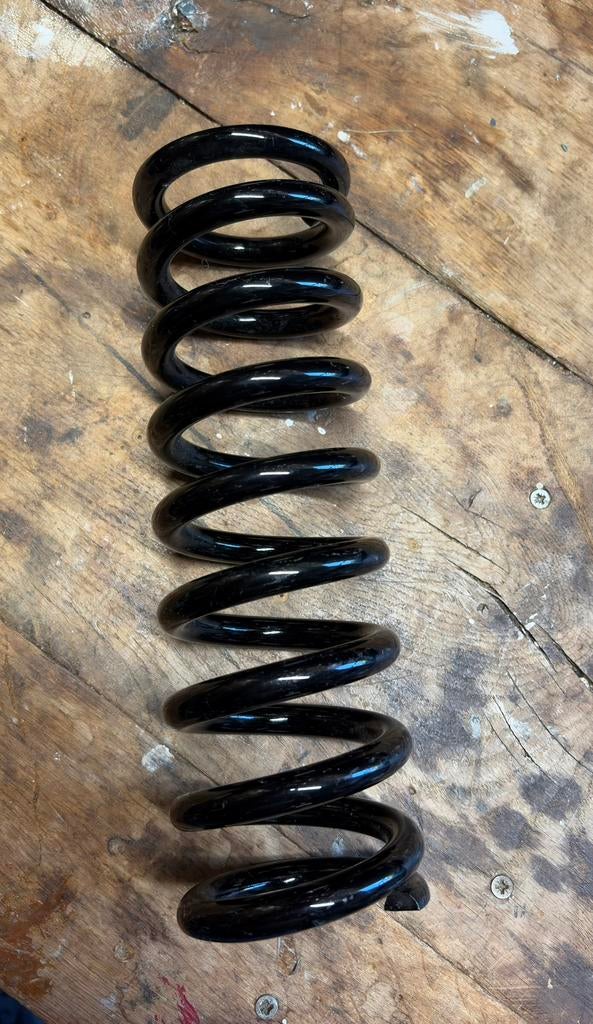 Originele achterveer Tenere 700 ZGAN, Motoren, Onderdelen | Yamaha, Ophalen of Verzenden, Gebruikt