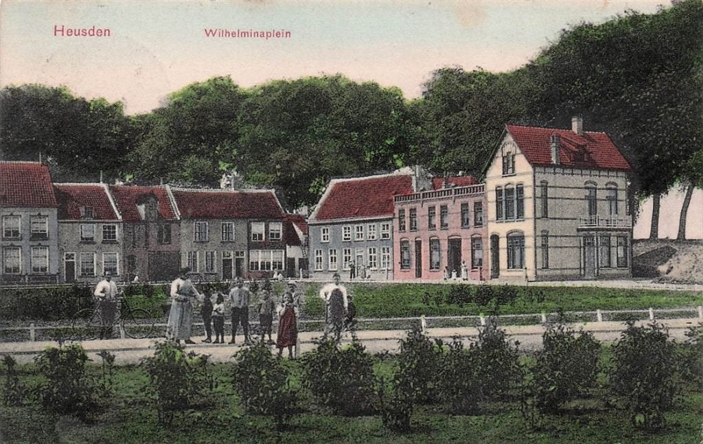 703-154-003 Heusden Wilhelminaplein, Verzamelen, Ophalen of Verzenden, Voor 1920, Noord-Brabant