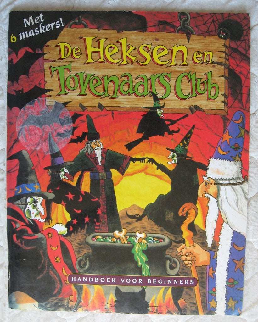 Handboek Heksen en Tovenaars Club (6 maskers, Halloween ?, Ophalen of Verzenden, Nieuw, Feestartikel, Halloween of Griezel