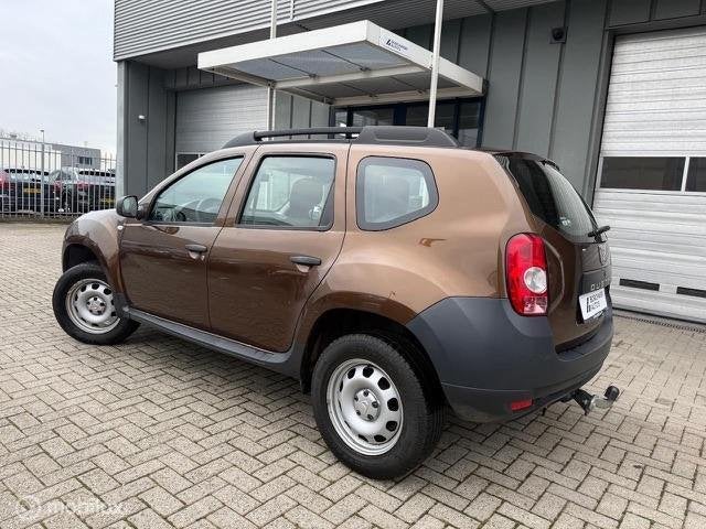 Dacia Duster 1.6 Benzine Ambiance Trekhaak Hoge instap, Auto's, 13 km/l, Gebruikt, 1225 kg, 4 cilinders