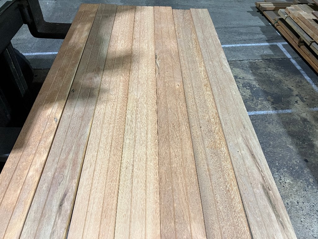 planken–vlonderplanken-Hardhout-Sucupira Amarela-15x141mm, Ophalen, Nieuw, Hout