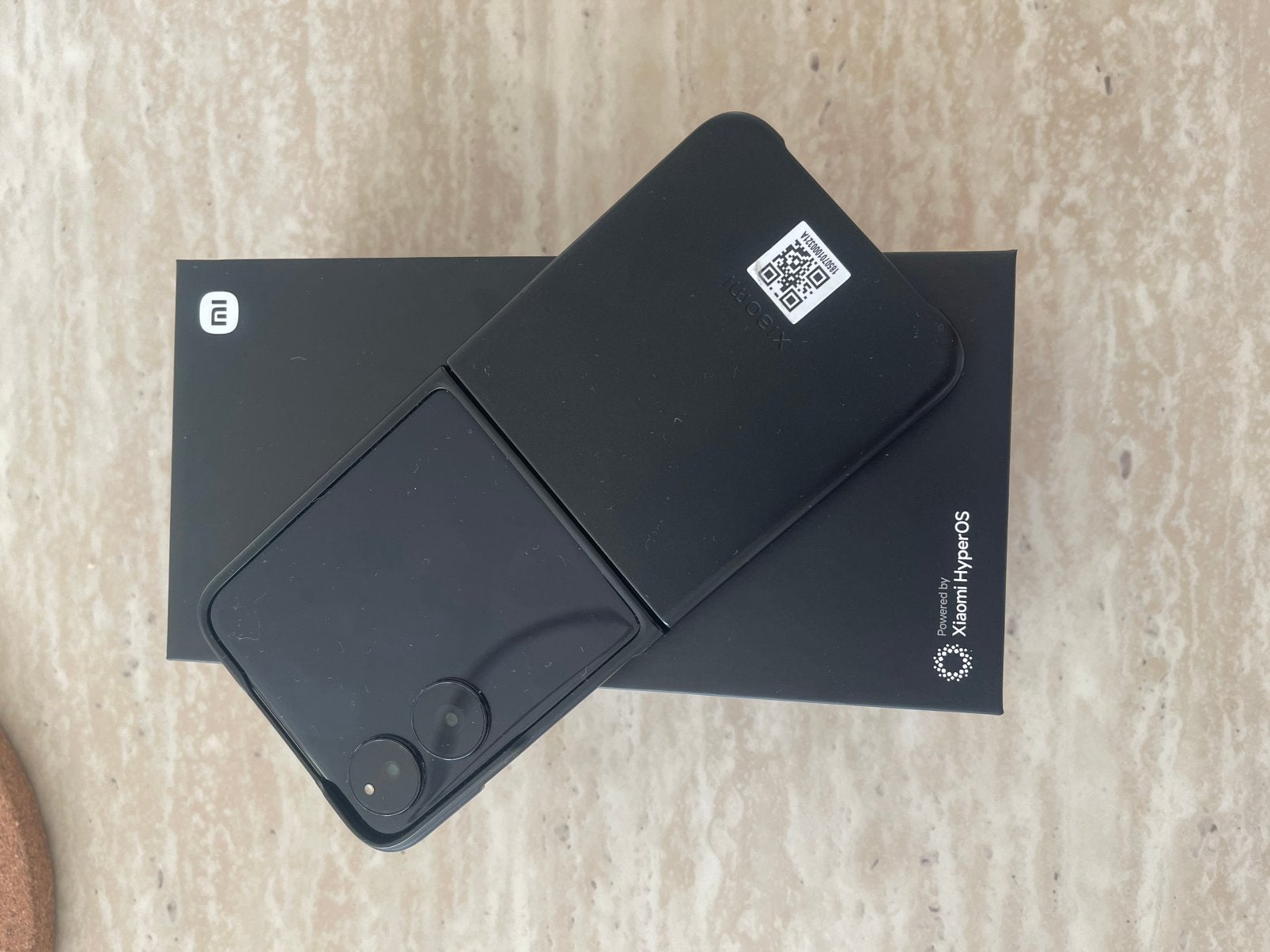 Foto 6 van Xiaomi Mix Flip - 512GB - Compleet - Zo goed als nieuw!