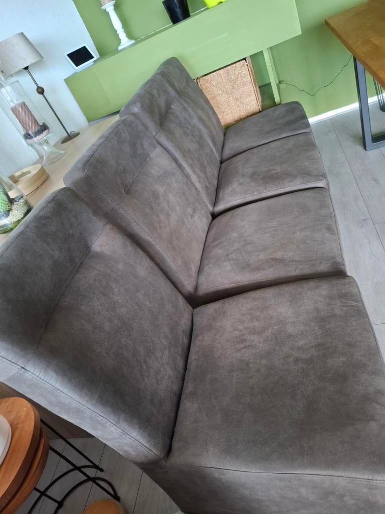 4 nog mooie stoelen bruin, Huis en Inrichting, Banken | Sofa's en Chaises Longues, Eenpersoons, Minder dan 75 cm, Ophalen of Verzenden