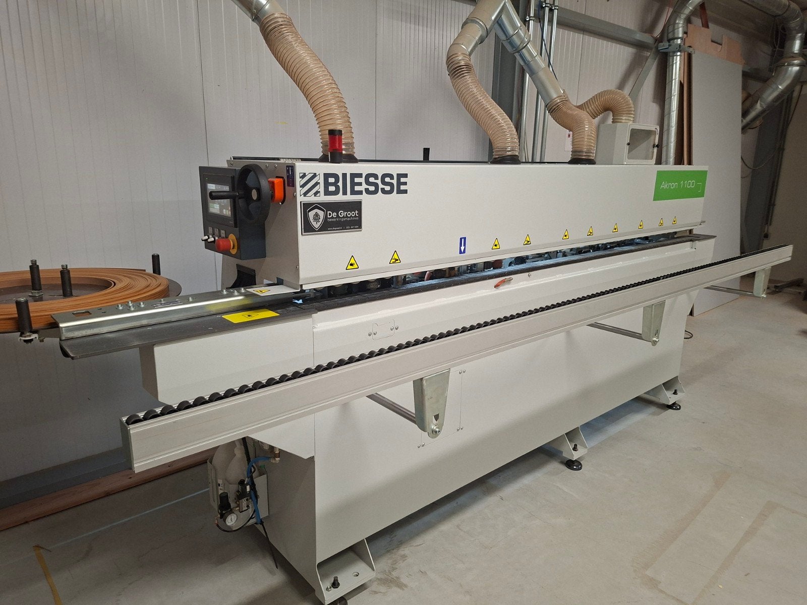 Biesse Akron 1120 J Kantaanlijmmachine, Zakelijke goederen, Machines en Bouw | Houtbewerking, Ophalen