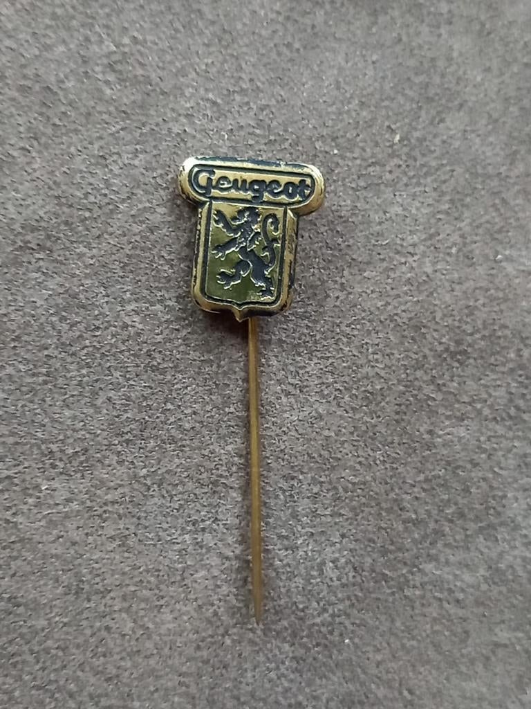 Peugeot speldje, Ophalen of Verzenden, Gebruikt