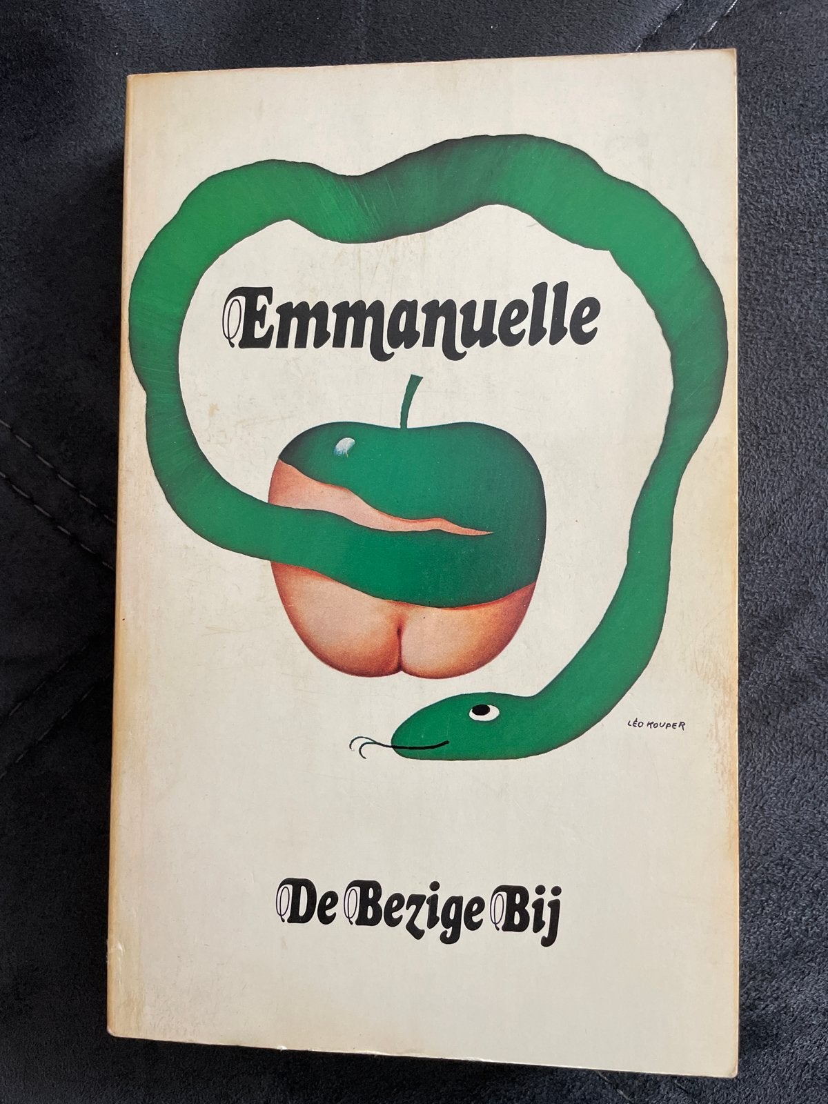 Emmanuelle - De Bezige Bij (Leo Kouper cover), Ophalen, Gelezen, Nederland
