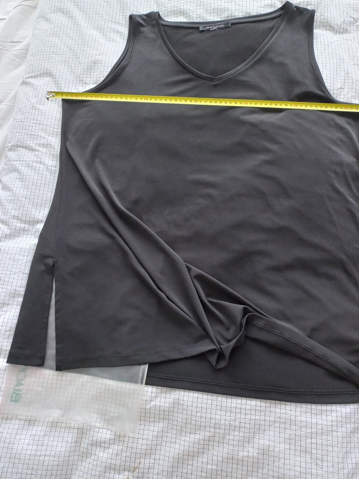 Zwart mouwloos shirt/tuniek Sara Lindholm, OTO 65, lengte 80, Kleding | Dames, Zwart, Maat 46/48 (XL) of groter, Zonder mouw, Gedragen