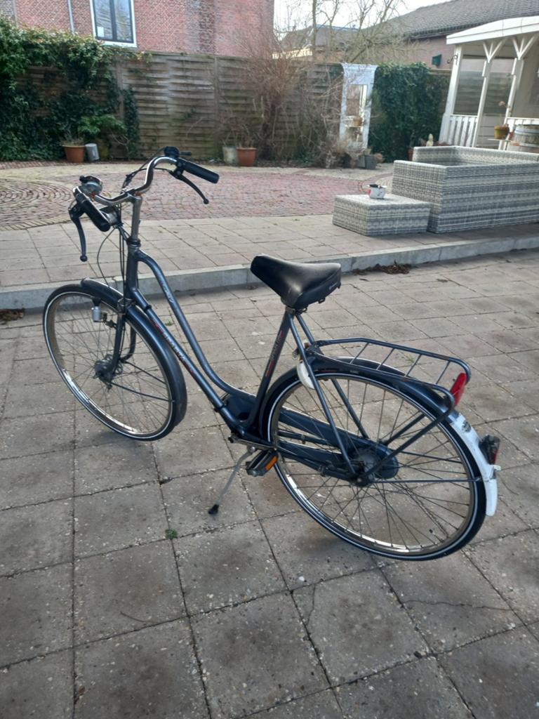 Damesfiets  28 inch  sparta, 56 cm of meer, Ophalen, Zo goed als nieuw, Versnellingen
