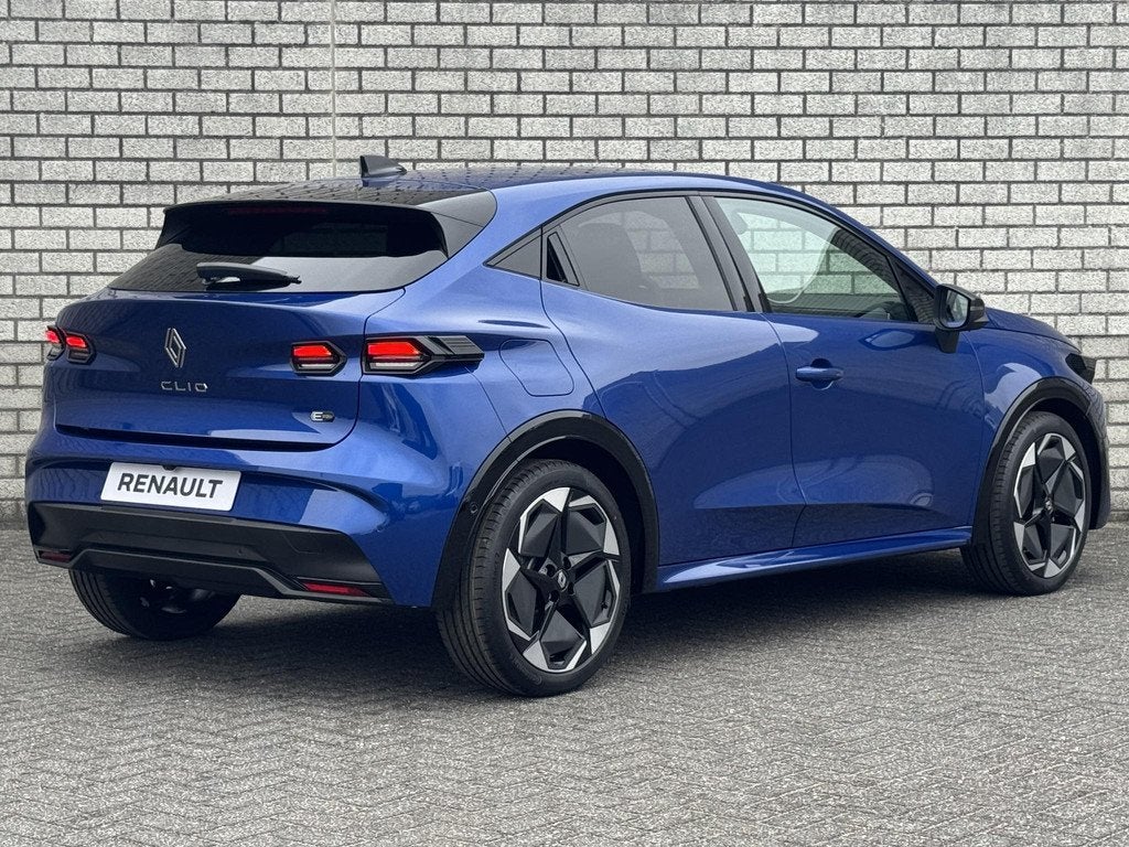Renault Clio 1.8 Hybrid 160 Techno | Pack Première | Reserv, Auto's, Renault, Stof, 4 cilinders, Met garantie (alle), Blauw