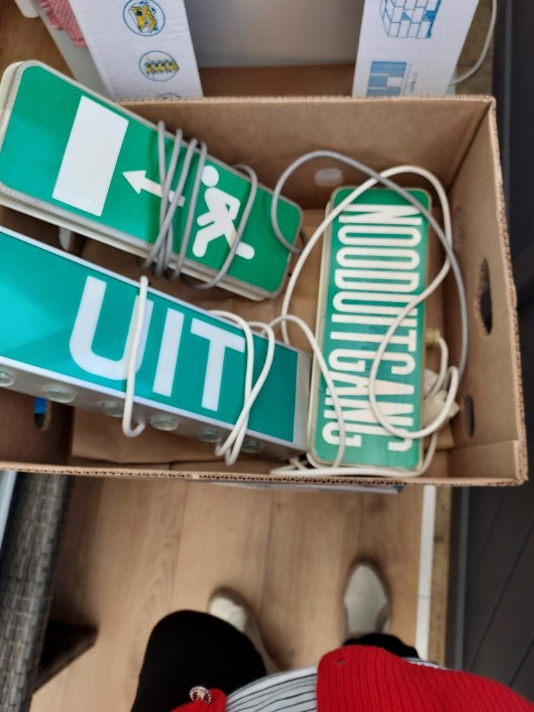 Licht bakken, Doe-het-zelf en Verbouw, Bouwverlichting, Ophalen, Minder dan 50 watt