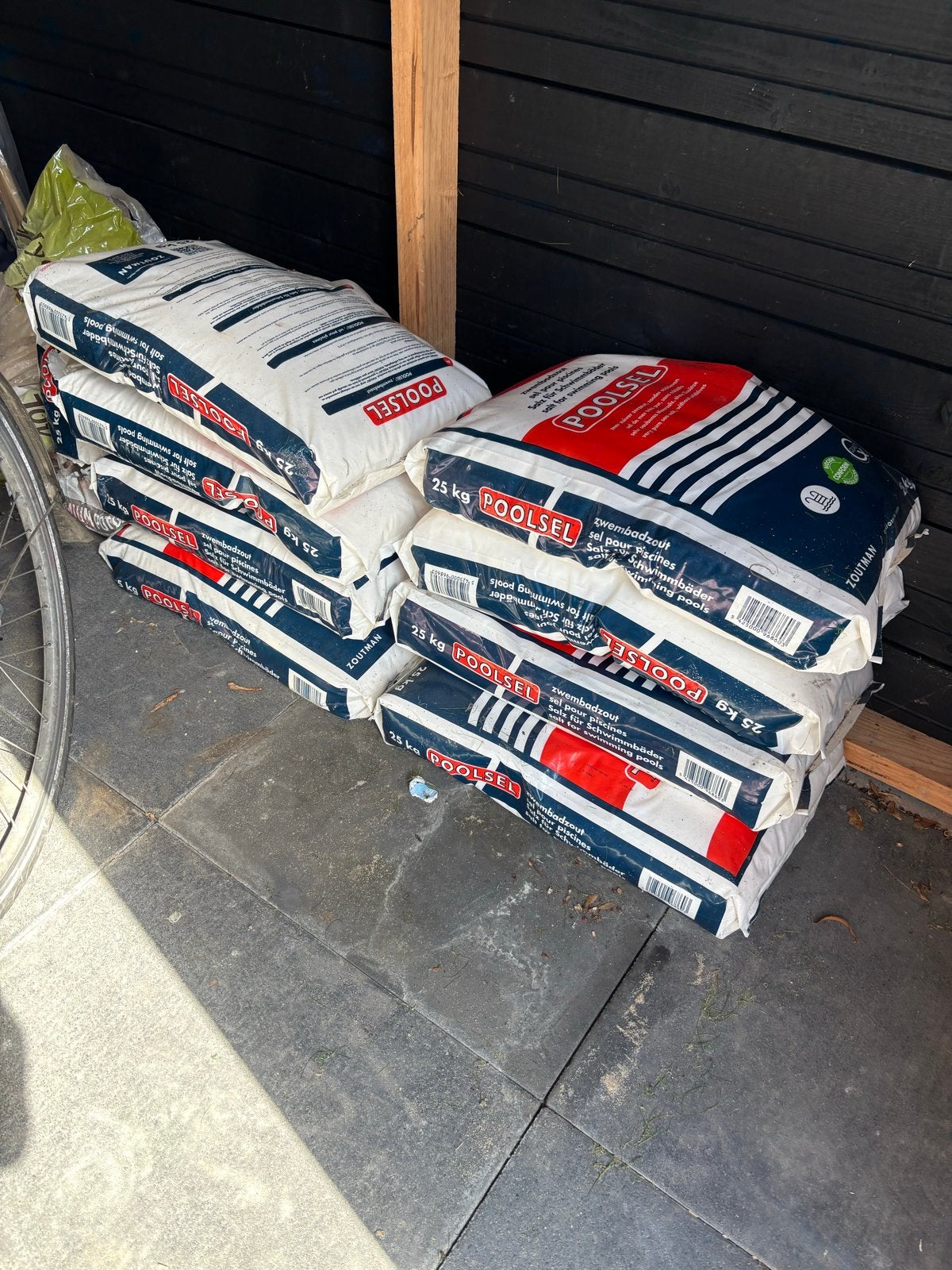 8x 25kg Poolsel Zwembadzout - Puur Zeezout voor Zwembaden, Ophalen, Nieuw, Reinigingsmiddel