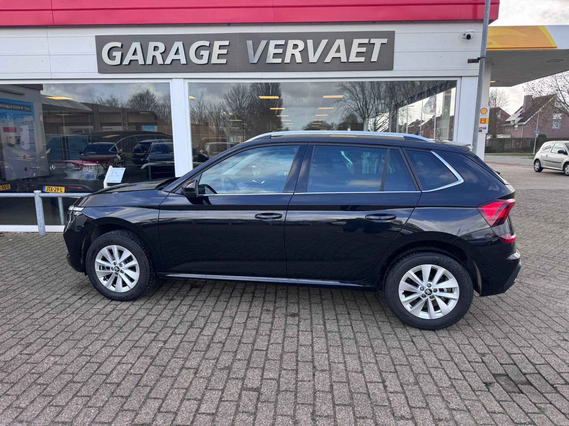 Skoda Kamiq 1.0 TSI Business Edition (bj 2025, automaat), Auto's, Stof, Gebruikt, Zwart, 1200 kg
