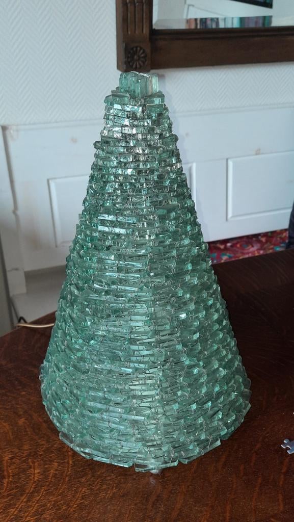 Brutalistische piramide tafellamp handgemaakt, beschrijving, Huis en Inrichting, Lampen | Tafellampen, Ophalen of Verzenden, Zo goed als nieuw