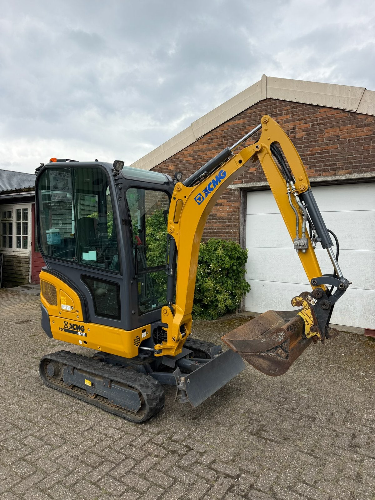 Xcmg xe20e 2024 2 tonner 832 uur minigraver super staat, Ophalen, Graafmachine