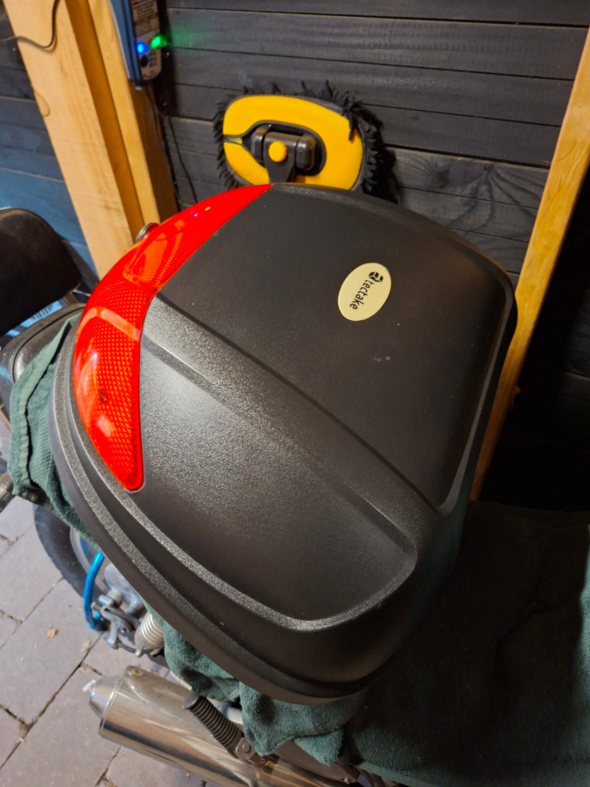 Tectake topkoffer, Motoren, Accessoires | Koffers en Tassen, Ophalen of Verzenden, Zo goed als nieuw