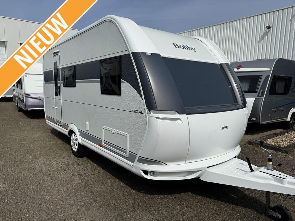 Hobby On Tour 470 KMF met stapelbed, Caravans en Kamperen, Schokbreker, Dwarsbed, Hobby, Treinzit