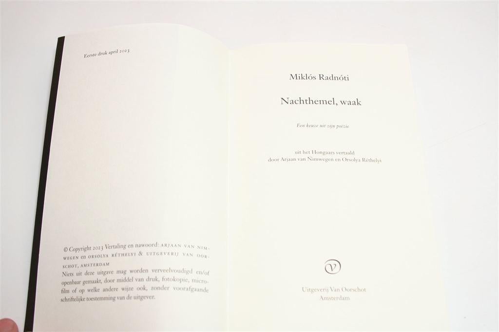Radnóti Miklós — Poëzie van een Hongaarse Jood, Ophalen of Verzenden, Zo goed als nieuw