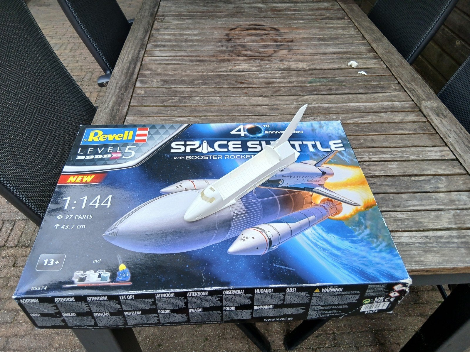 Revell Space Shuttle met Booster Raket - Schaal 1:144, Ophalen