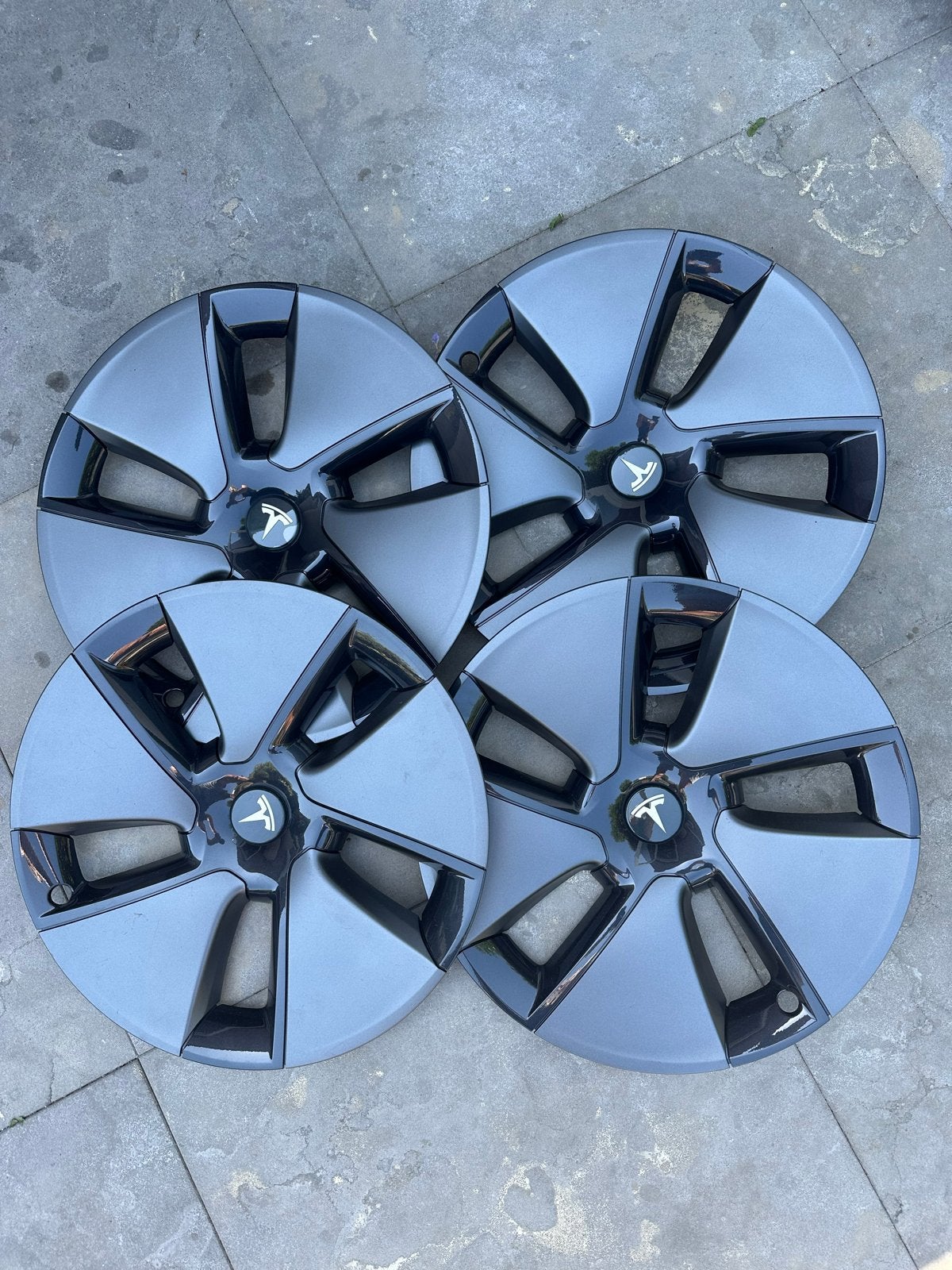 Tesla Model 3 Aero wieldoppen set (4 stuks), Auto diversen, Wieldoppen, Ophalen, Gebruikt