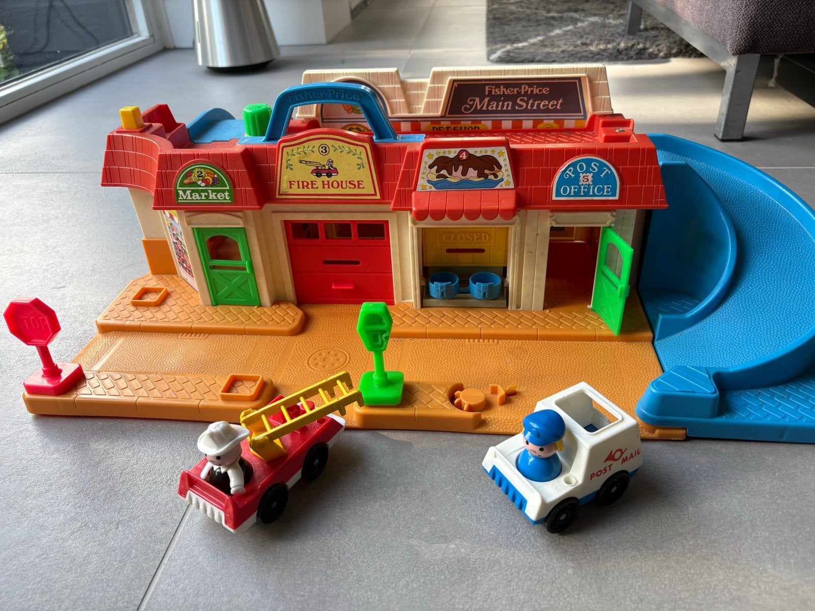 Fisher-Price Main Street garage Speelset met Voertuigen, Ophalen of Verzenden, Gebruikt, Jongen of Meisje