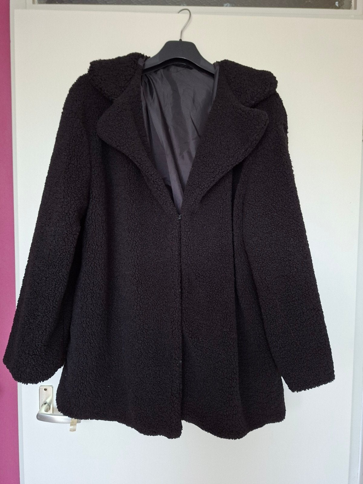 Zwarte teddy jas XL - Comfortabel en stijlvol, Ophalen of Verzenden, Zo goed als nieuw, Maat 46/48 (XL) of groter, Zwart