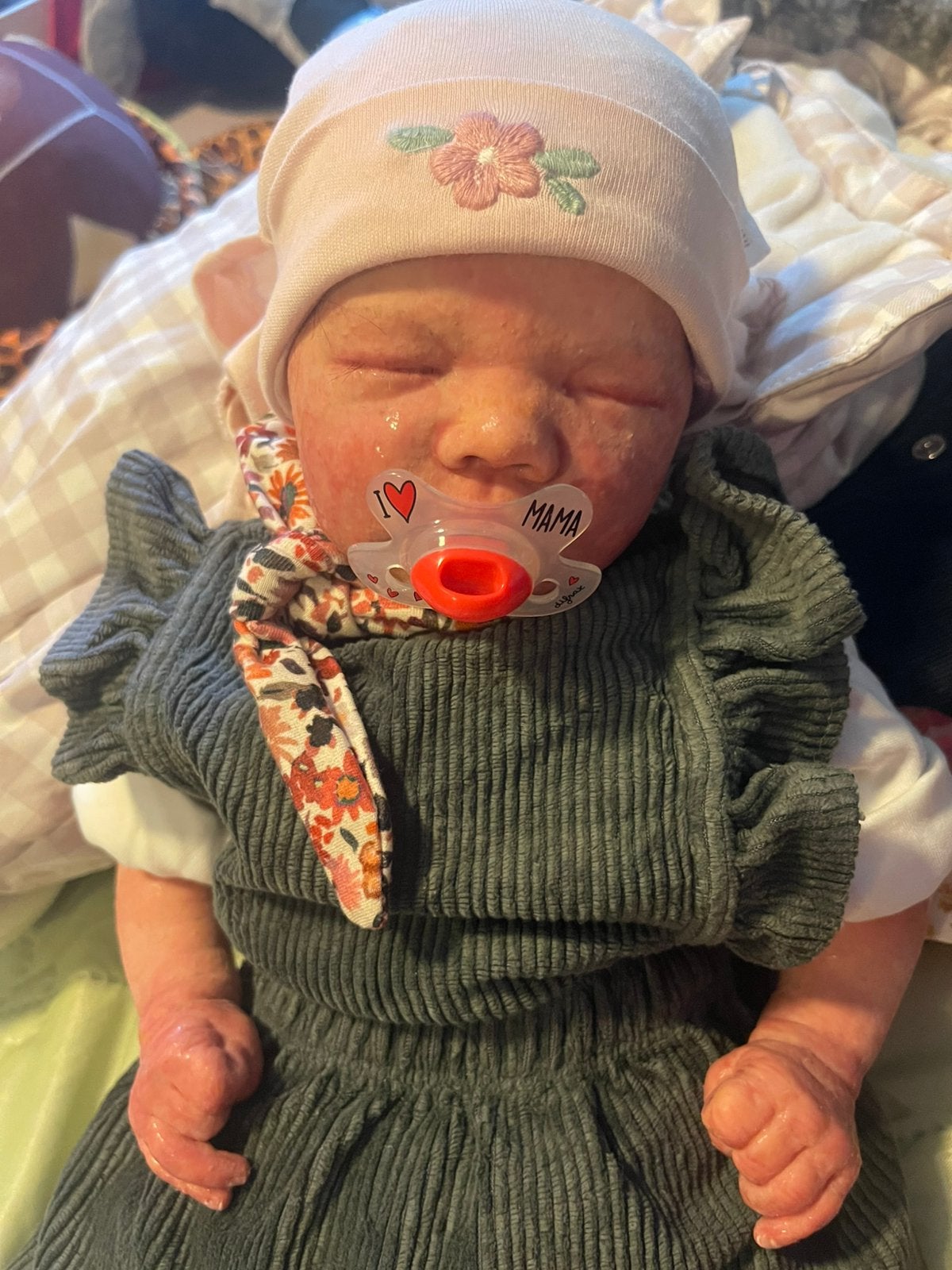Levens echte Reborn baby pop, Verzamelen, Poppen, Zo goed als nieuw, Babypop, Levensecht of Reborn, Ophalen of Verzenden
