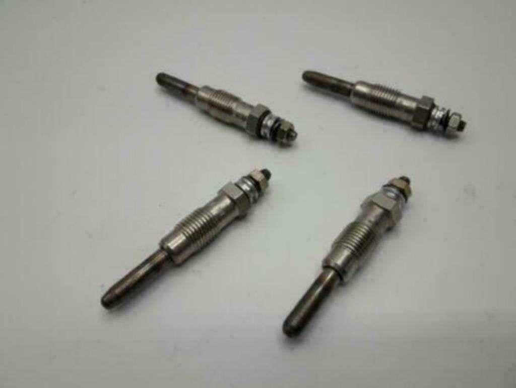 Gloeibougies Peugeot 504 J5 J7 Diesel Nieuw, Ophalen of Verzenden, De Rie Automaterialen, Info@derieautomaterialen.nl, Kaardebol 2