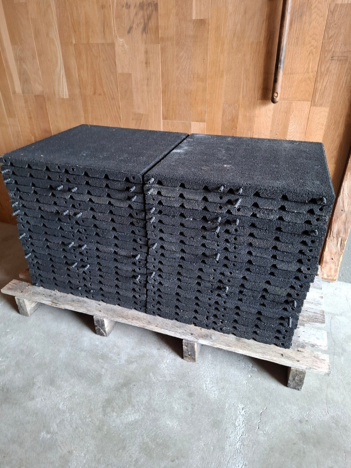 ✅️ 36 Rubberen tegels 50x50x3 cm Speeltoestellen Zwembaden, Ophalen, Rubber, Overige typen