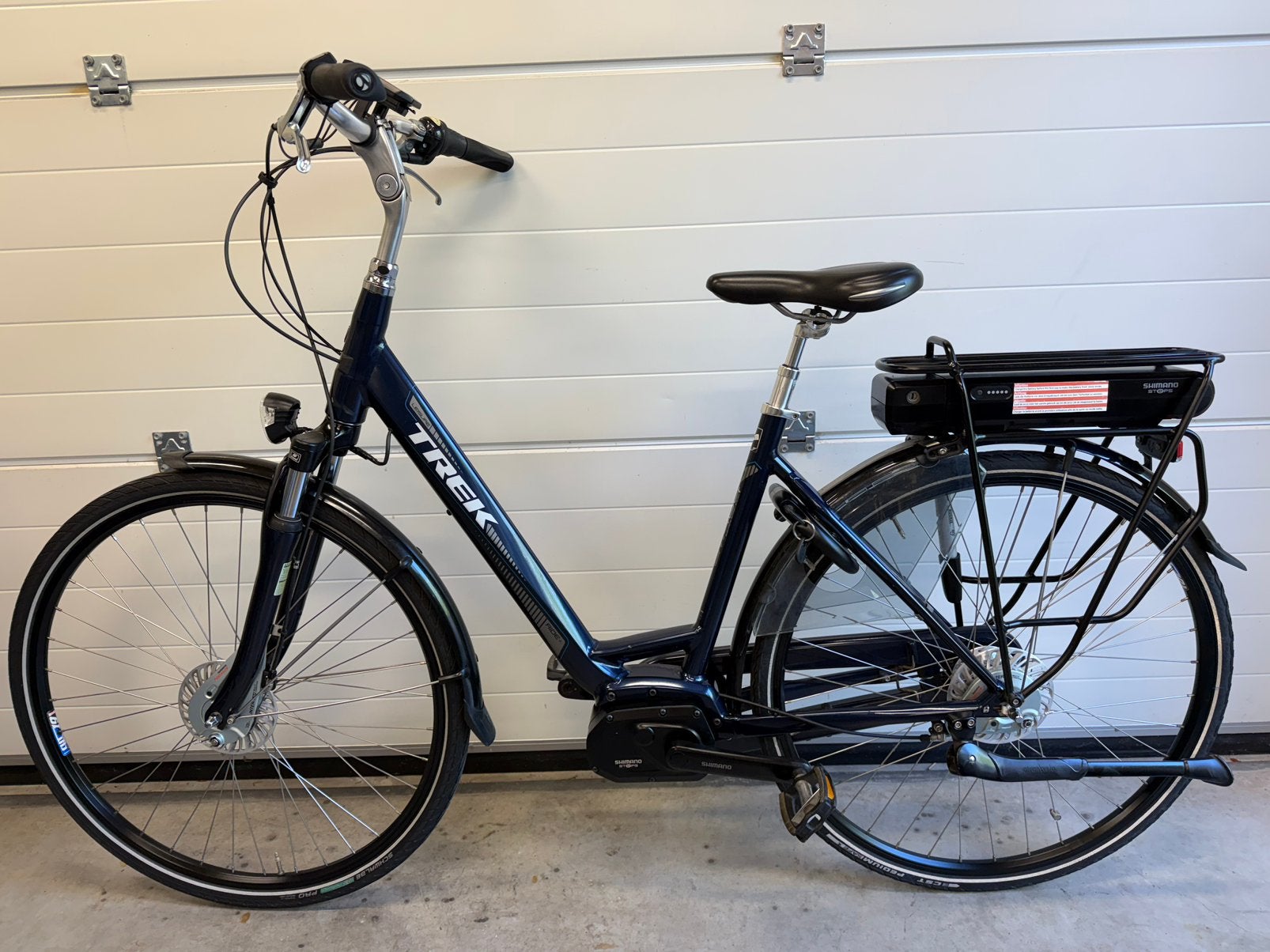 TREK Leisure LM400+ ebike / 50 cm elektrische damesfiets, Gebruikt, 47 tot 51 cm, 50 km per accu of meer, Ophalen