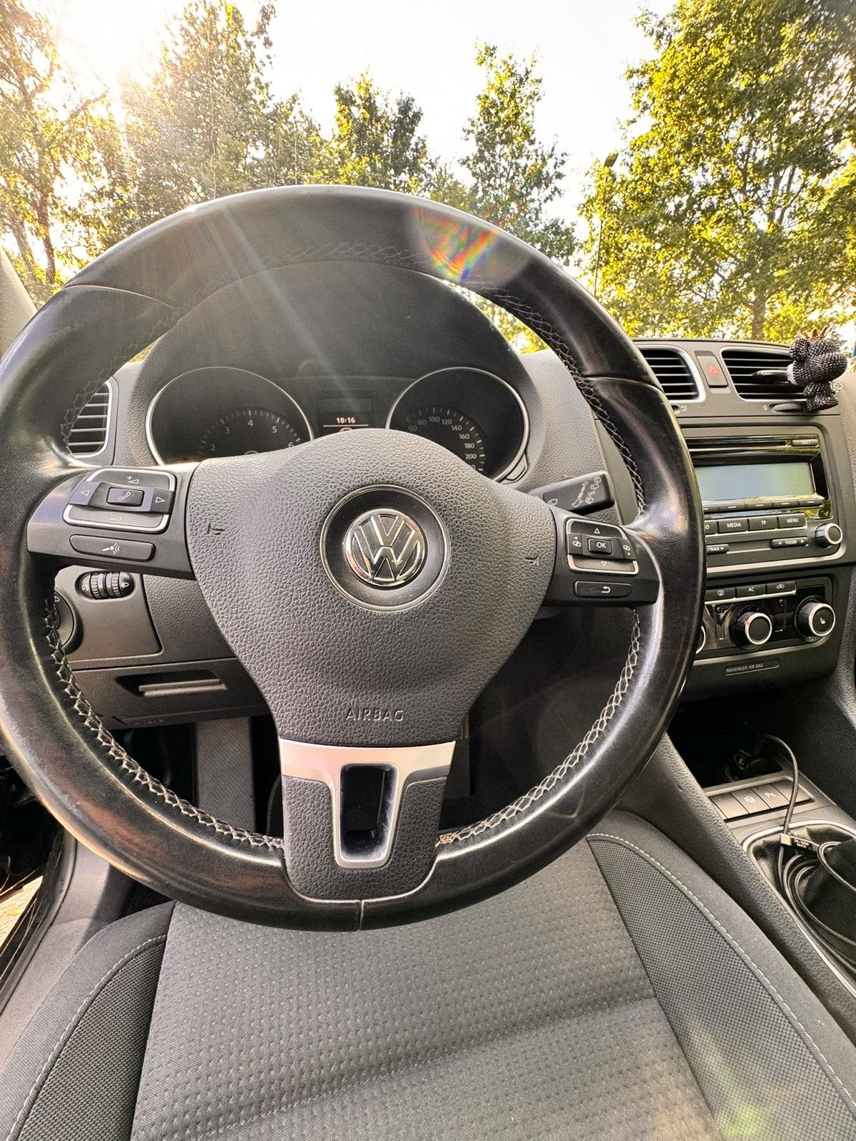 Volkswagen Golf 1.2 TSI 63KW 5D 2011 Zwart, Auto's, Voorwielaandrijving, 4 cilinders, 610 kg, Zwart