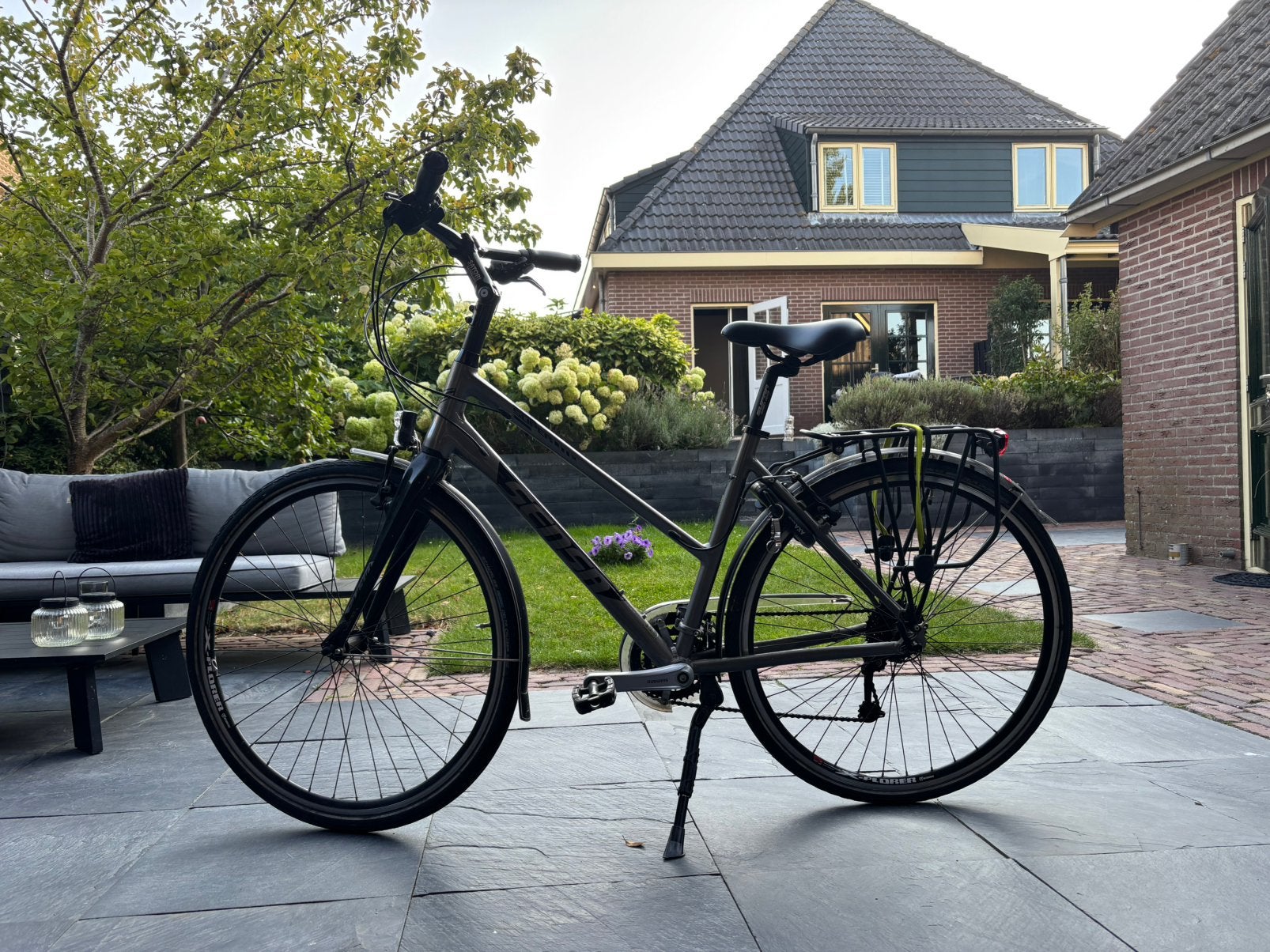 Carbon ligt gewicht damesfiets Sensa, Fietsen en Brommers, Ophalen, Zo goed als nieuw, Meer dan 20 versnellingen, Overige merken