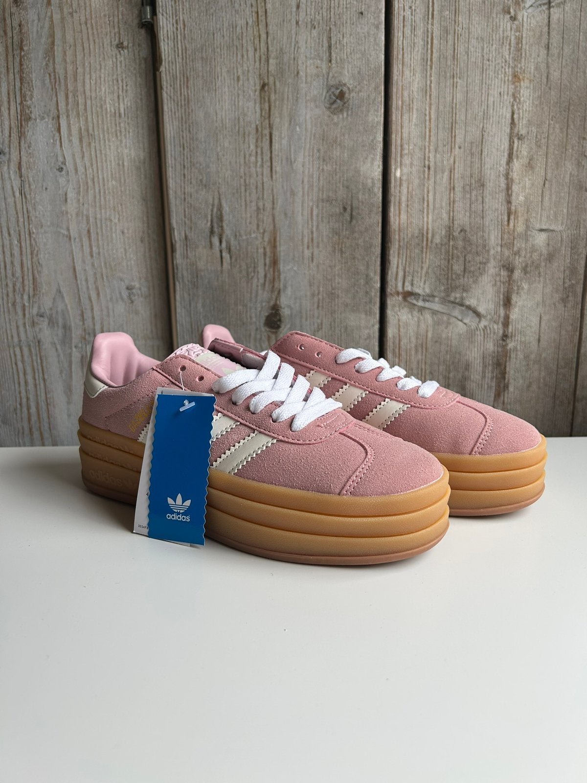 Roze Adidas gazelle sneakers maat 37 1/3 nieuw, Meisje, Schoenen, Nieuw, Ophalen of Verzenden