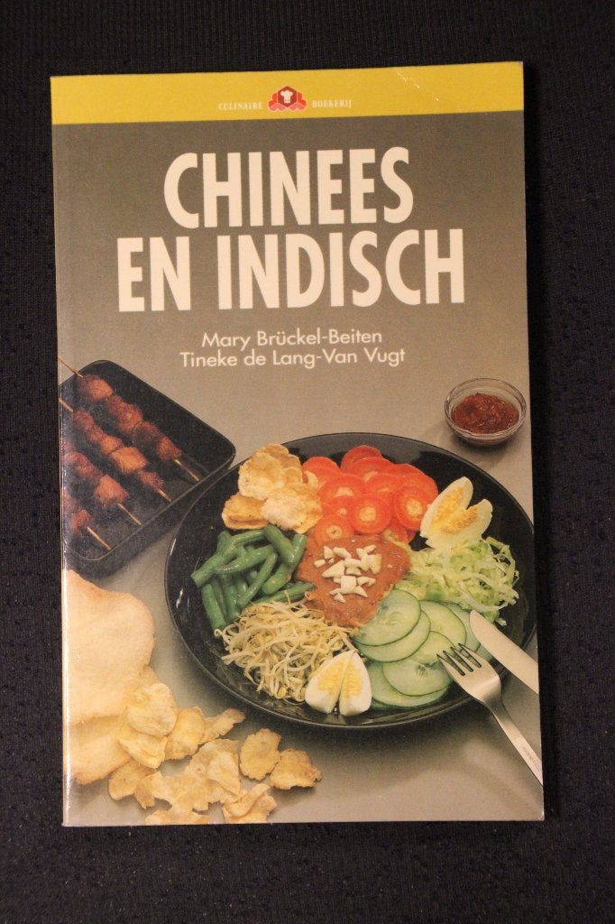 M. Brückel-Beiten en T. de Lang-V. Vugt - Chinees en Indisch, Boeken, Azië en Oosters, Vegetarisch, Ophalen of Verzenden, Zo goed als nieuw