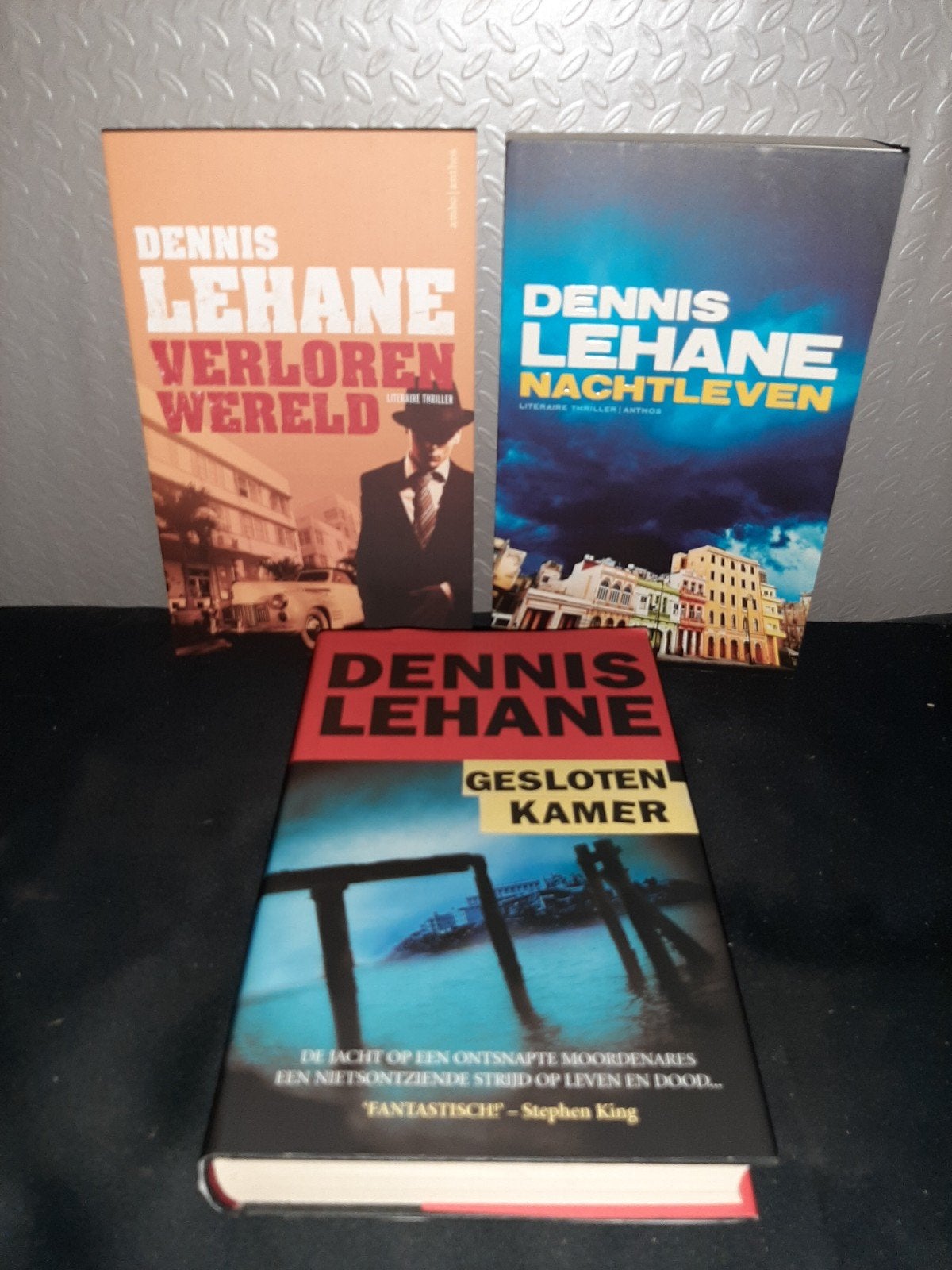 Dennis Lehane Thriller Boeken Nachtleven, Verloren Wereld,, Ophalen of Verzenden, Zo goed als nieuw, Dennis Lehane, Nederland