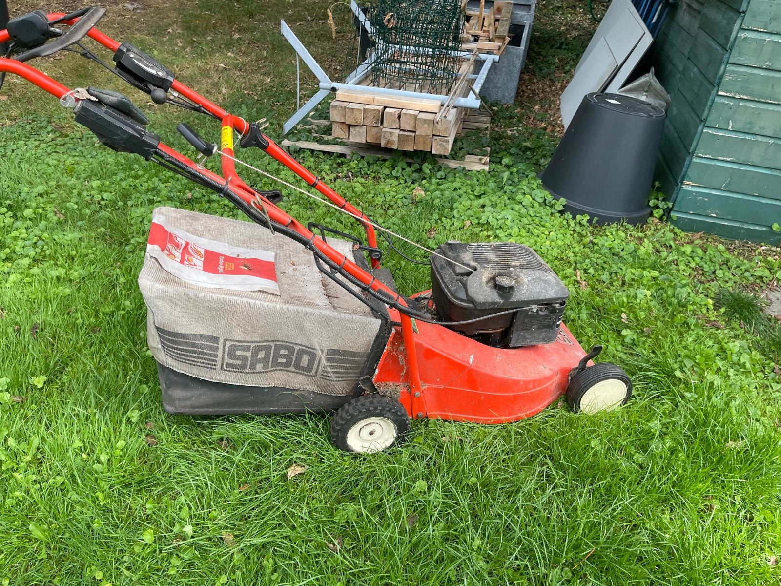 Sabo Benzine Grasmaaier met Opvangzak, Ophalen, Cirkelmaaier, Gebruikt, 40 t/m 49 cm