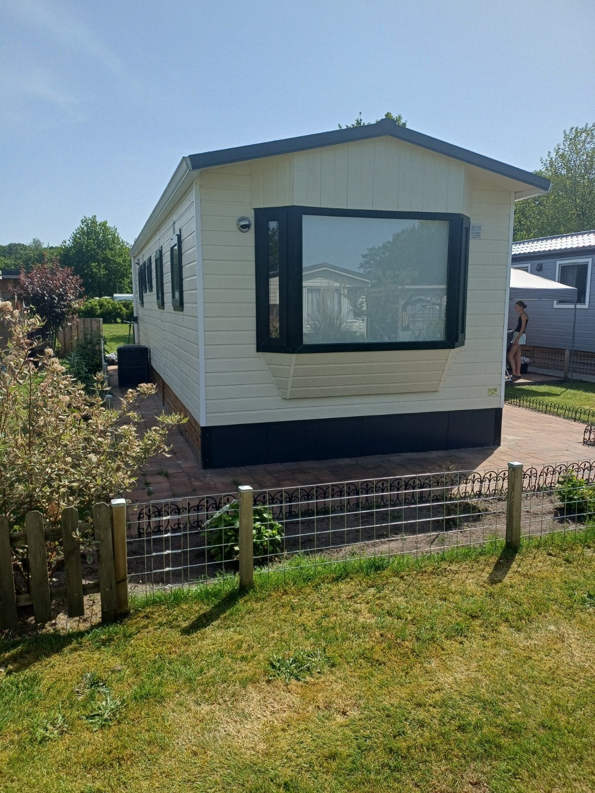 Stacaravan met overkapping Beilen, Drenthe zeer compleet!!, Caravans en Kamperen, Stacaravans