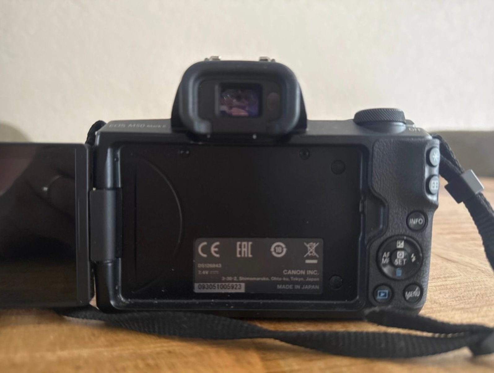 Canon EOS M50 Mark II Systeemcamera met 15-45mm lens, Canon, Zo goed als nieuw, 4 t/m 7 keer, Accu