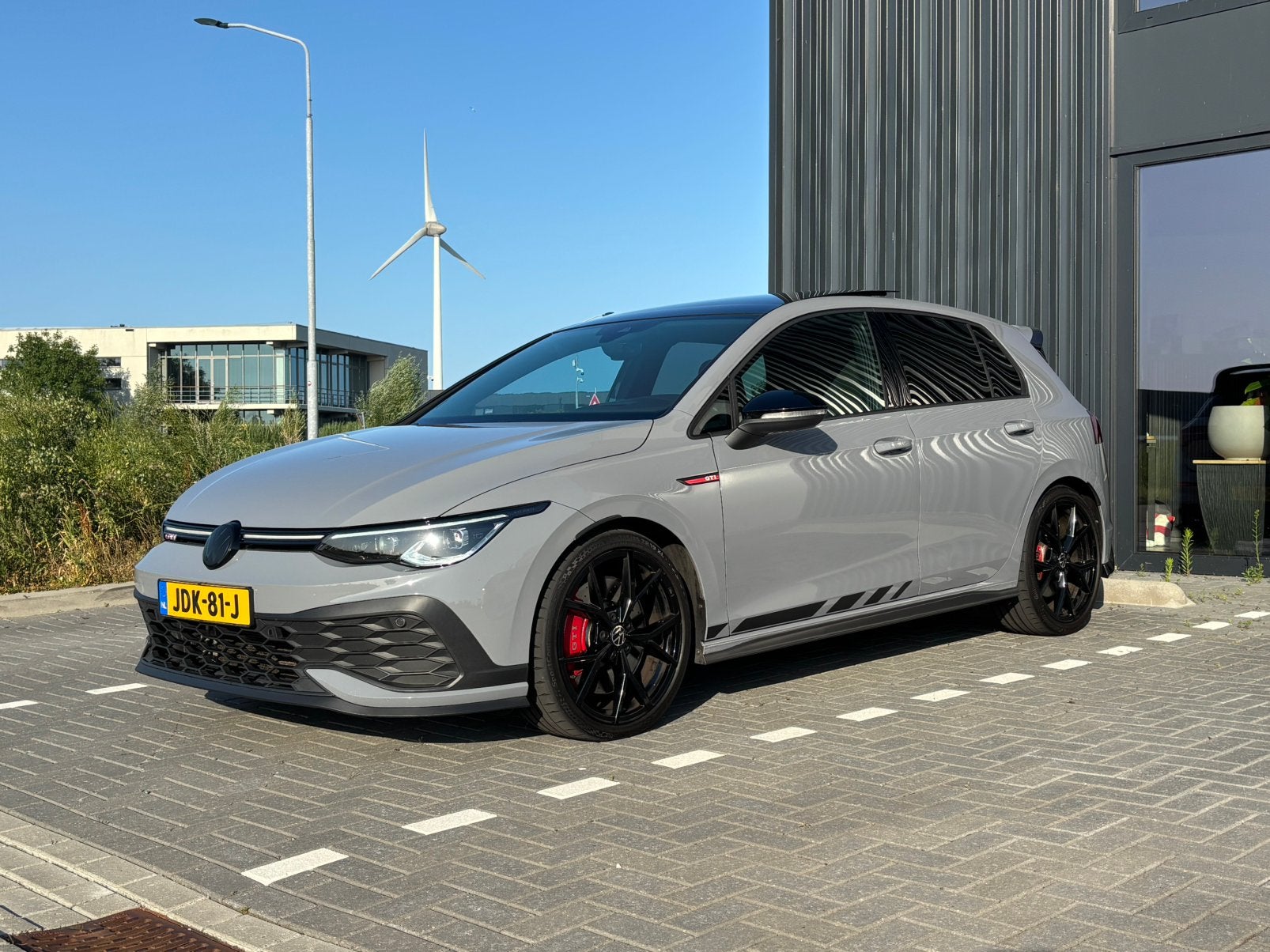 Volkswagen Golf 2.0 TSI OPF 221KW Dsg7 2022 Grijs, Auto's, Volkswagen, 1363 kg, 4 cilinders, 1984 cc, 301 pk