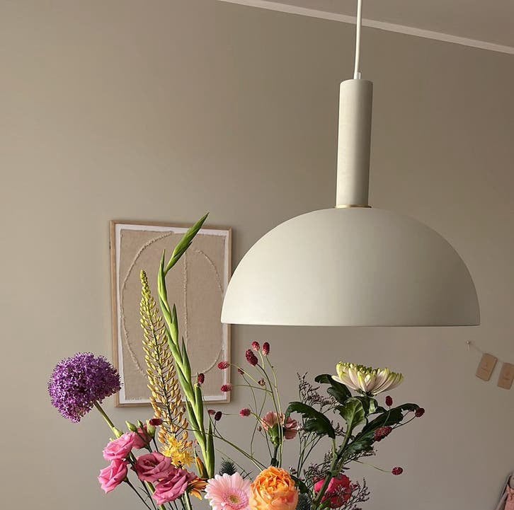 Ferm Living hanglamp (diameter 38cm, kleur cashmere), Ophalen of Verzenden, Zo goed als nieuw