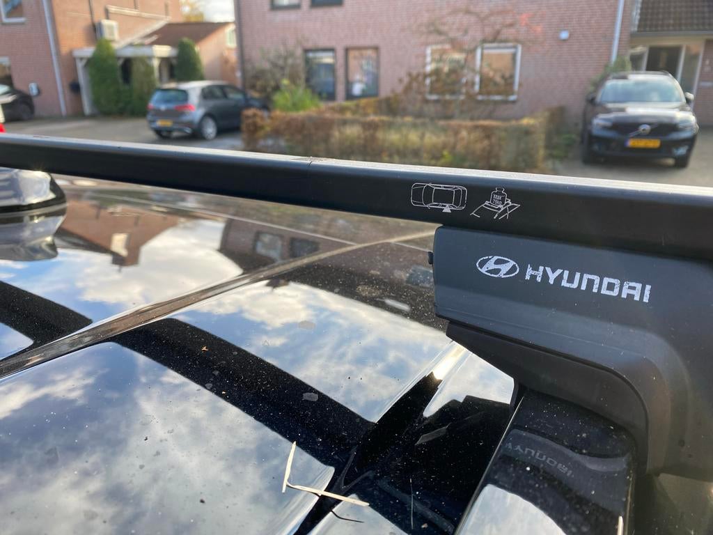 Hyundai dakdragers - Origineel en in goede staat, Auto diversen, Dakdragers, Ophalen of Verzenden, Zo goed als nieuw