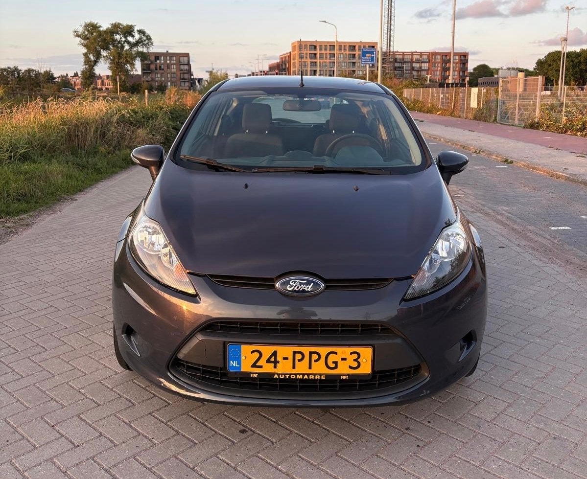 Nette Ford Fiësta 1.25 NAP 53 dkm! 2011 Grijs, Voorwielaandrijving, 4 cilinders, Origineel Nederlands, Handgeschakeld